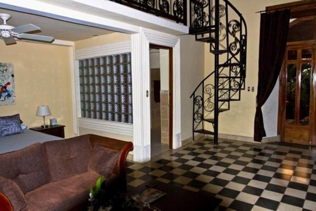 Hotel Casa Cubana Granada Nicaragua Bilik gambar