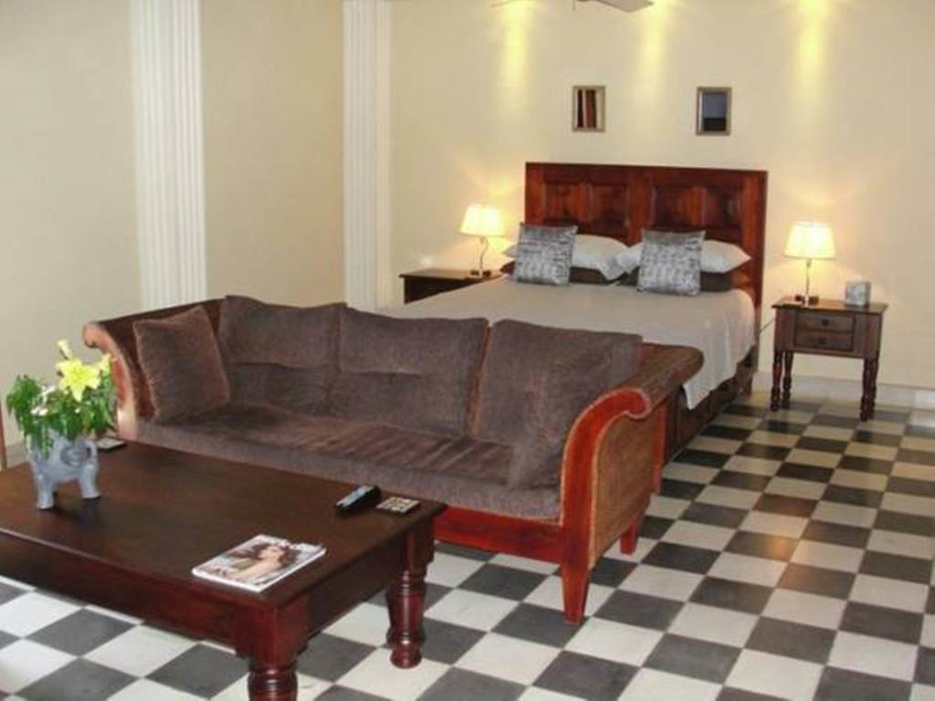Hotel Casa Cubana Granada Nicaragua Bilik gambar