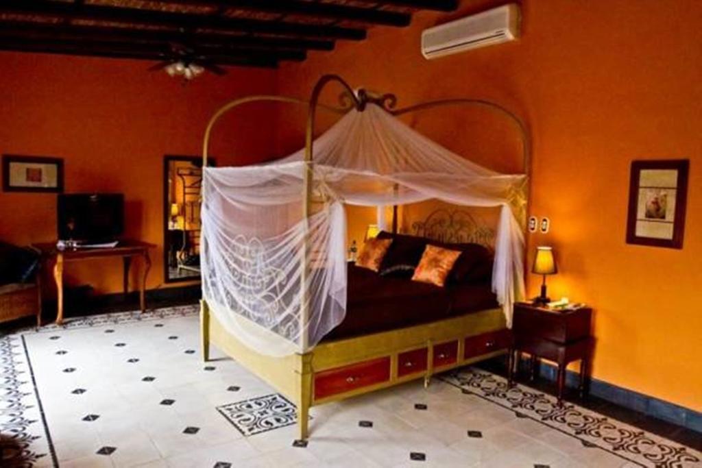 Hotel Casa Cubana Granada Nicaragua Bilik gambar