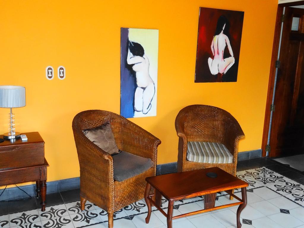 Hotel Casa Cubana Granada Nicaragua Bilik gambar